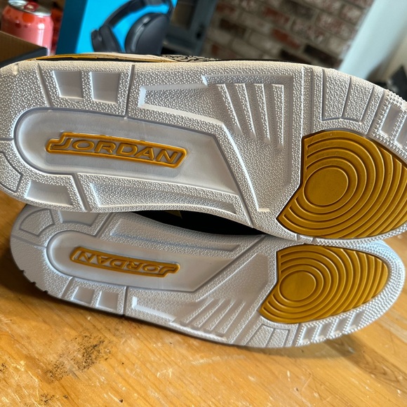 Air Jordan Legacy 312 Low - Picture 5 of 8